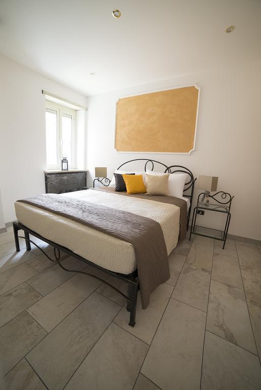 Mirabilia Guest House Rome Exterior photo